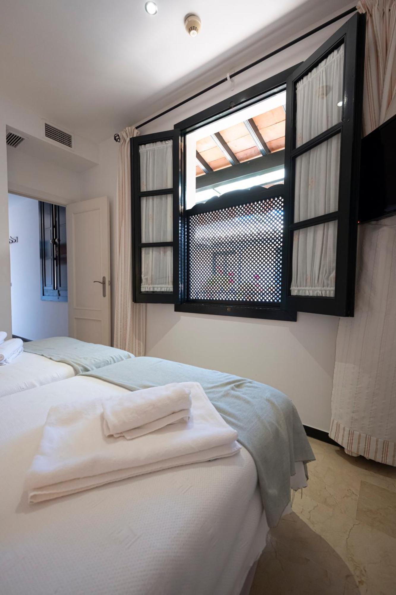 Apartamento Con Encanto En Patio Sevillano Exterior foto