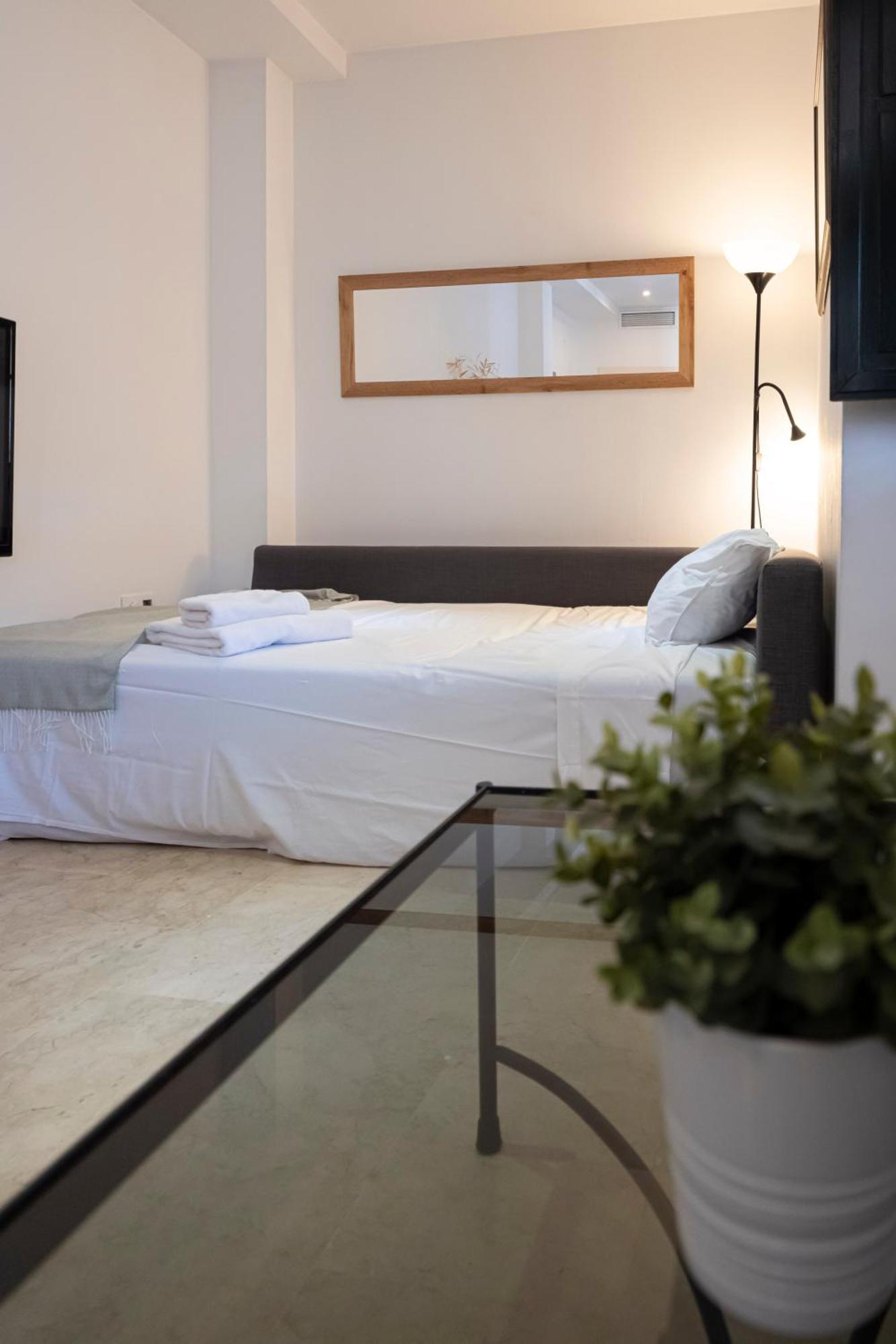 Apartamento Con Encanto En Patio Sevillano Exterior foto